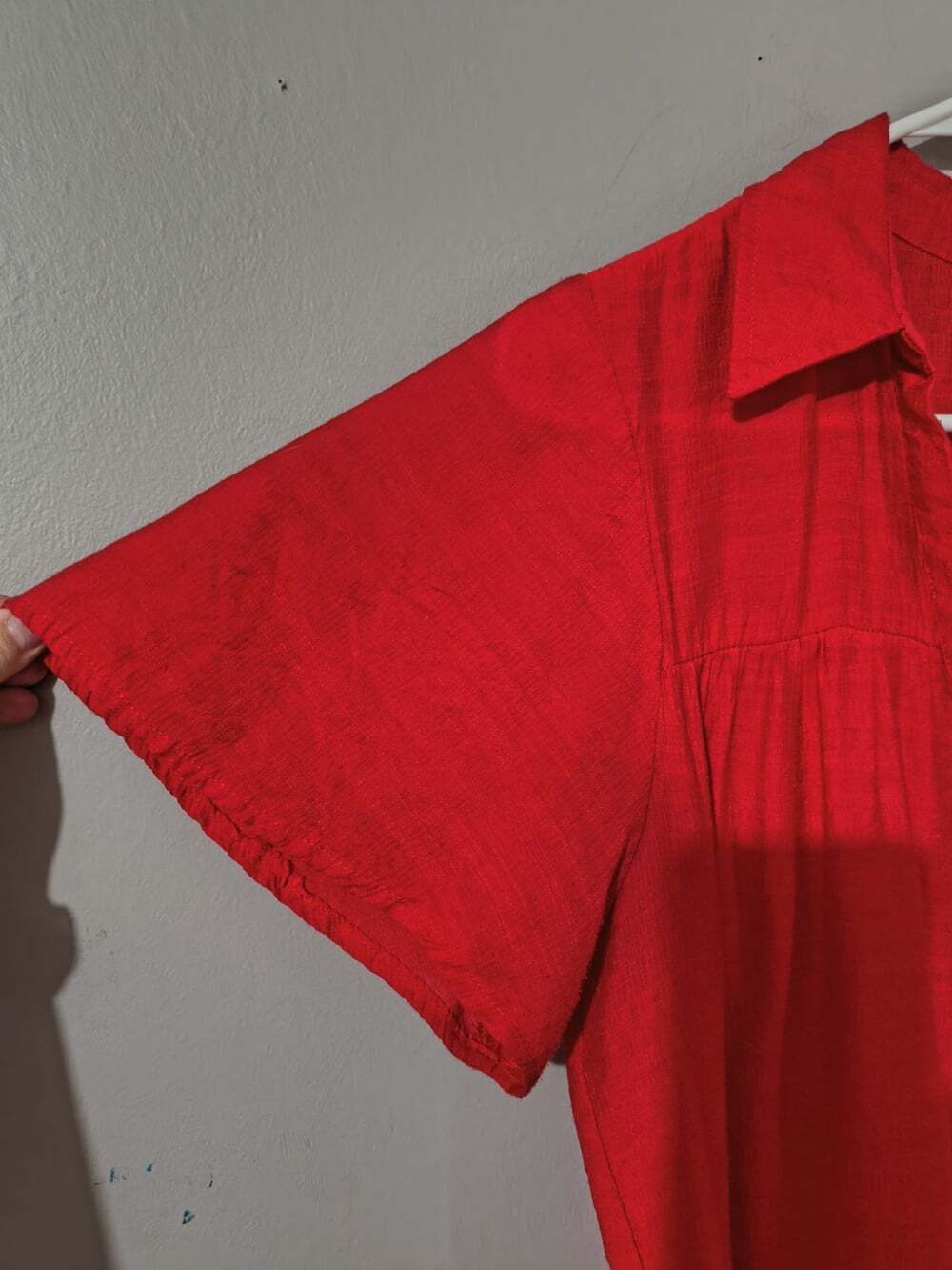 Umgee Red Button Front Tiered Shirt Dress Size Large Bohemian Style Split V Neck - Picture 4 of 13
